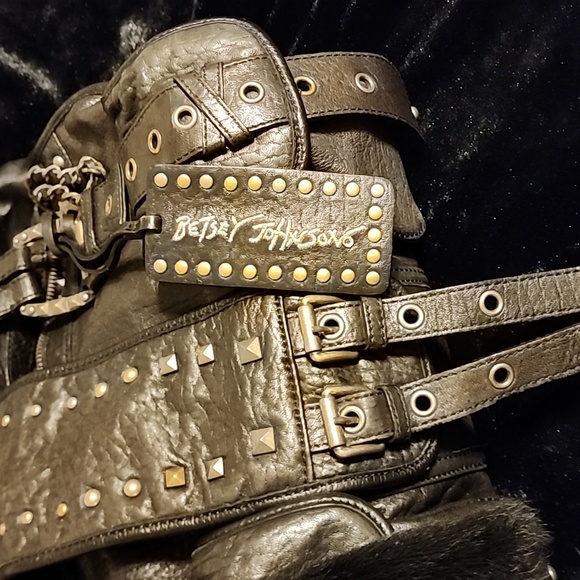 Betsey Johnson purse - Picture 3 of 7